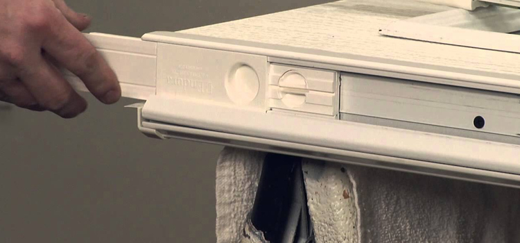 aluminum storefront door repair Lindsay